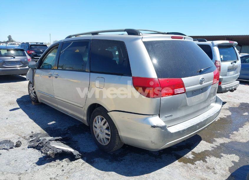Photo 3 of 2005 Toyota Sienna LE (VIN 5TDZA23C15S266654)