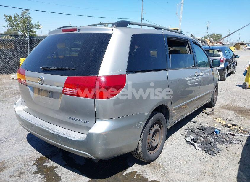 Photo 4 of 2005 Toyota Sienna LE (VIN 5TDZA23C15S266654)
