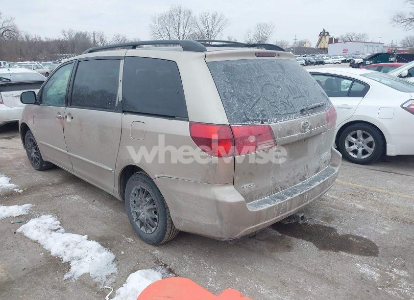 Photo 3 of 2005 Toyota Sienna LE (VIN 5TDZA23C15S296043)