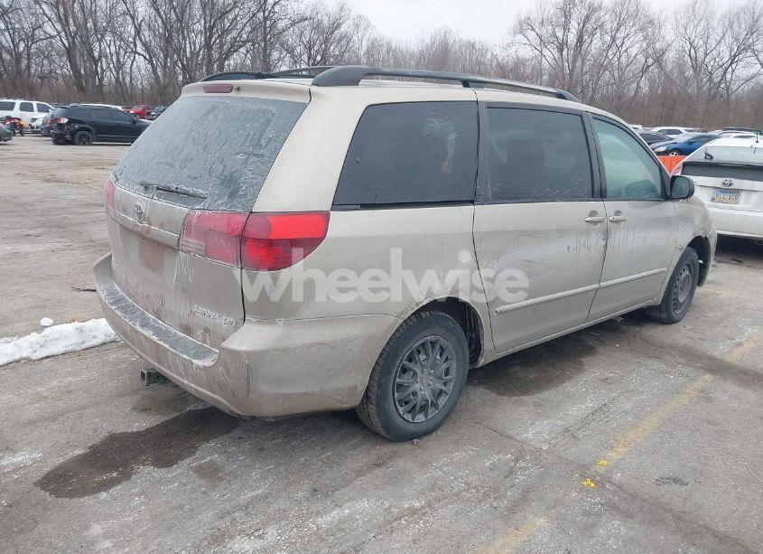 Photo 4 of 2005 Toyota Sienna LE (VIN 5TDZA23C15S296043)