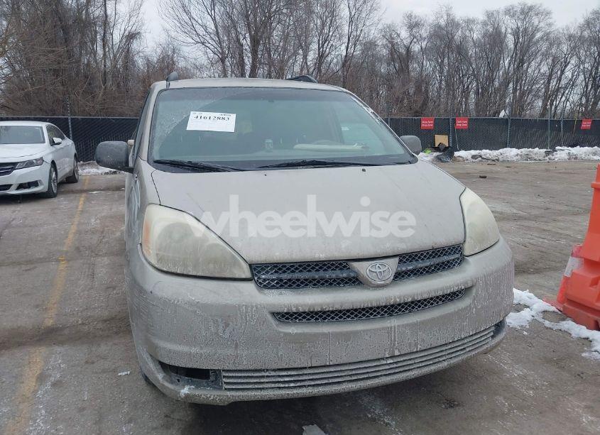 Photo 6 of 2005 Toyota Sienna LE (VIN 5TDZA23C15S296043)