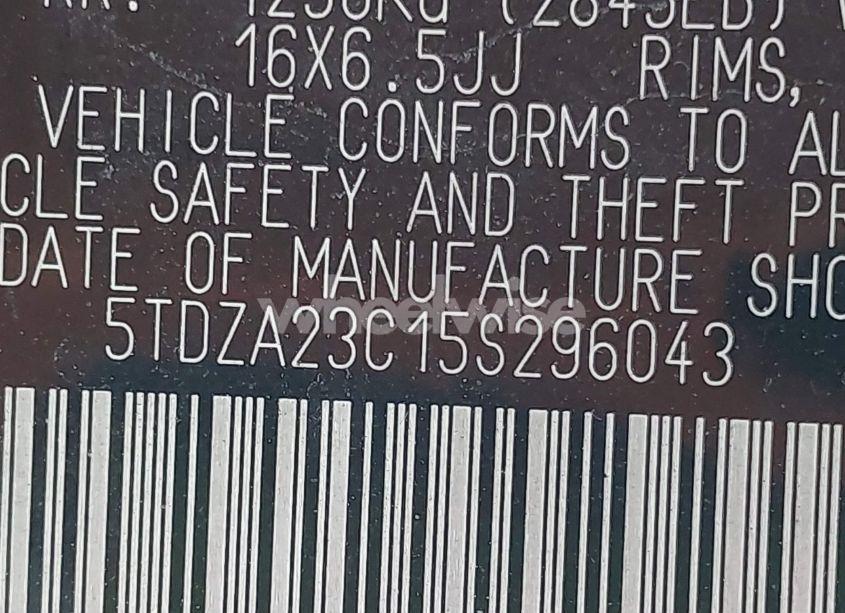 Photo 9 of 2005 Toyota Sienna LE (VIN 5TDZA23C15S296043)