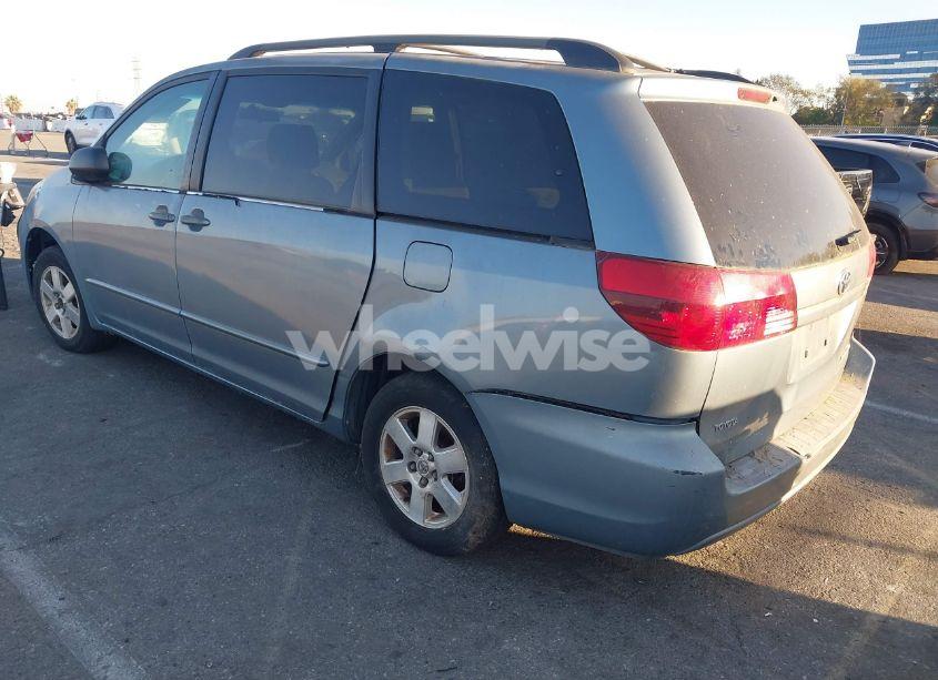 Photo 3 of 2005 Toyota Sienna LE (VIN 5TDZA23C15S302844)