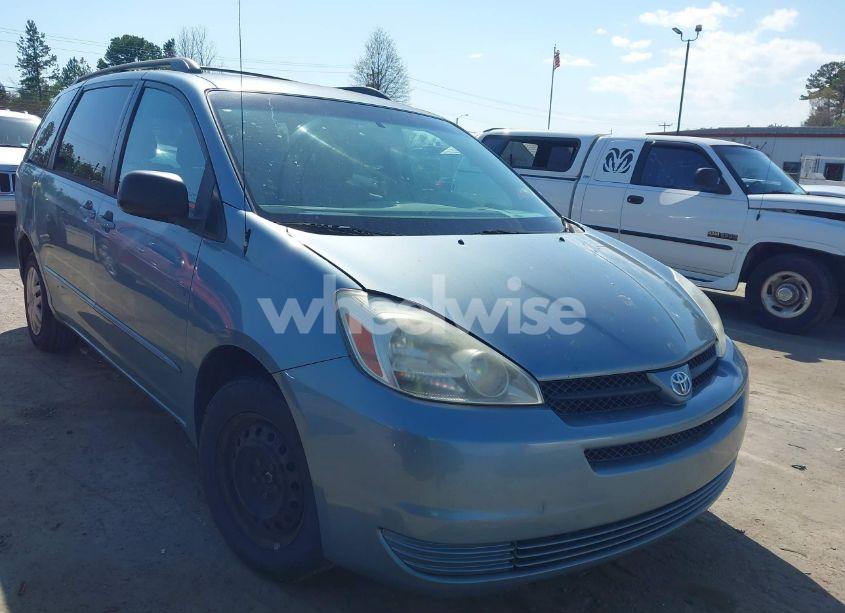 2005 Toyota Sienna LE (VIN 5TDZA23C15S361375) main photo