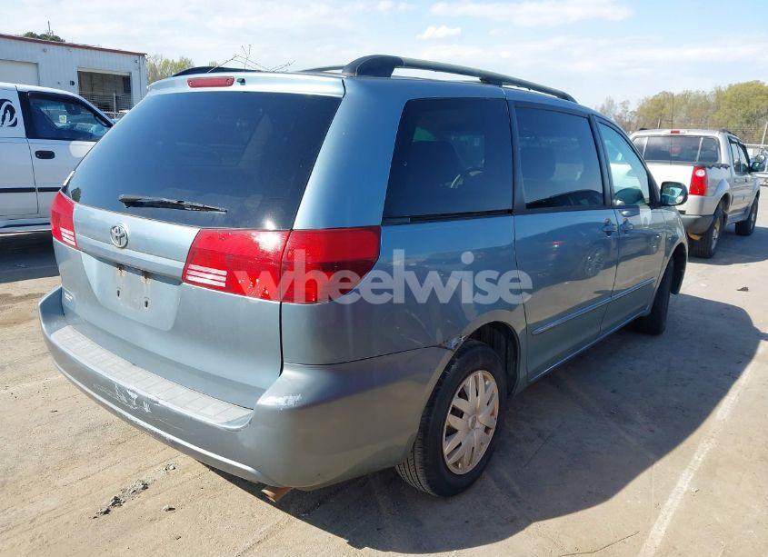 Photo 4 of 2005 Toyota Sienna LE (VIN 5TDZA23C15S361375)