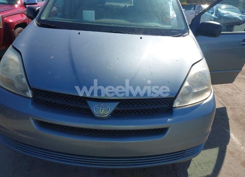 Photo 6 of 2005 Toyota Sienna LE (VIN 5TDZA23C15S361375)