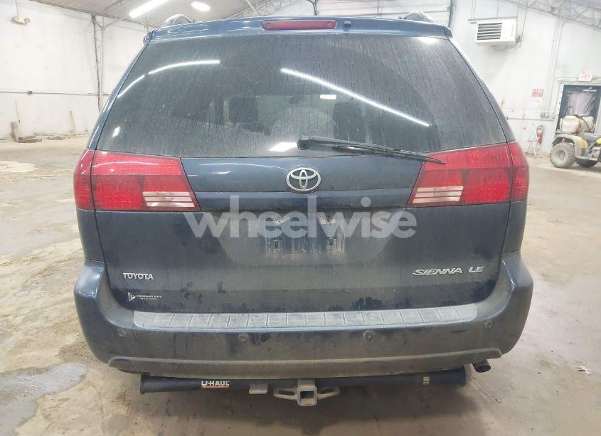 Photo 16 of 2005 Toyota Sienna LE (VIN 5TDZA23C15S376927)