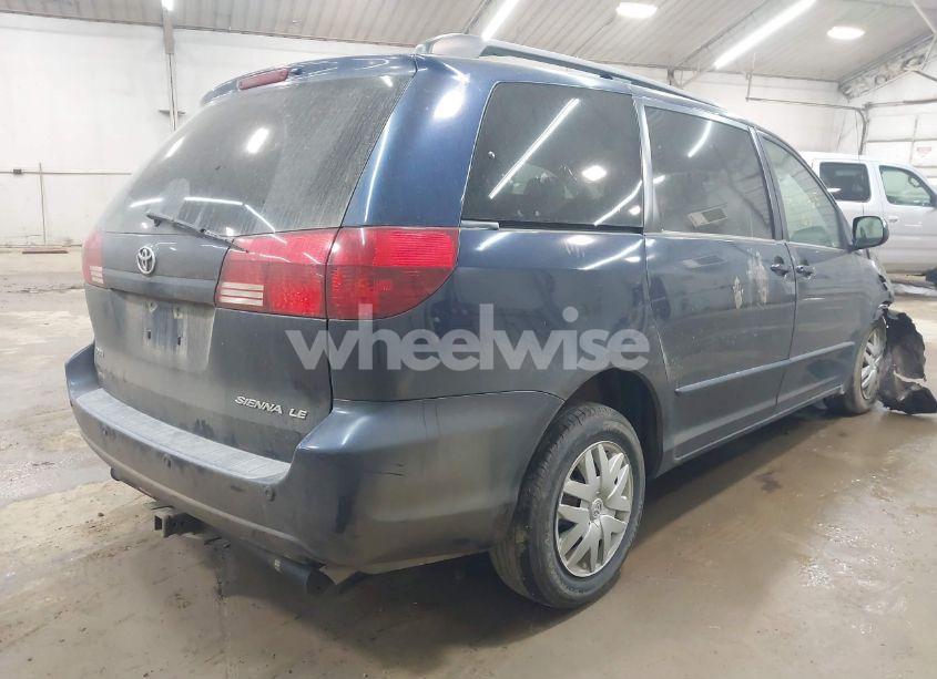 Photo 4 of 2005 Toyota Sienna LE (VIN 5TDZA23C15S376927)