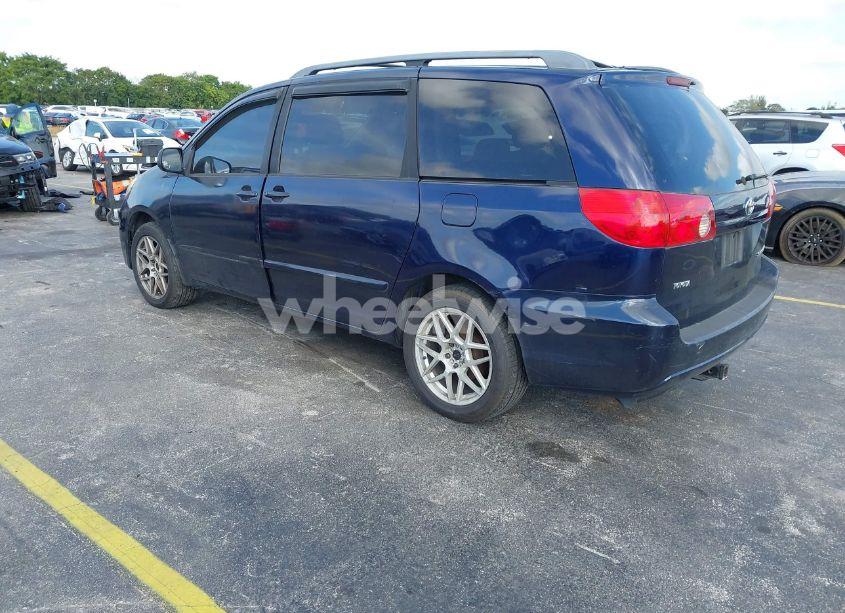 Photo 3 of 2006 Toyota Sienna LE (VIN 5TDZA23C16S391350)