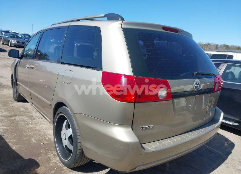Photo 3 of 2006 Toyota Sienna CE (VIN 5TDZA23C16S410222)