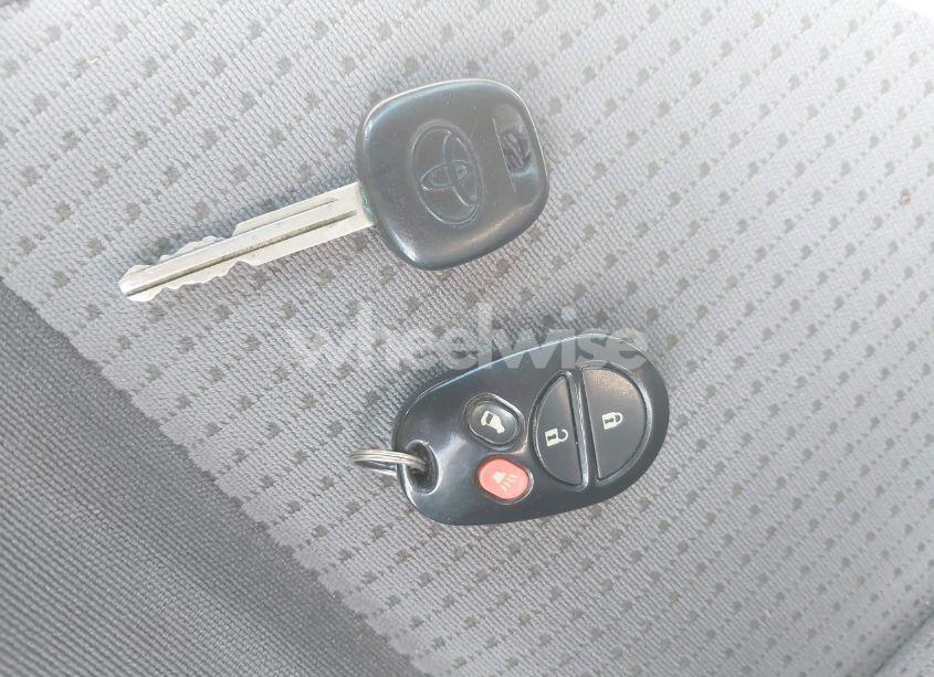 Photo 11 of 2006 Toyota Sienna LE (VIN 5TDZA23C16S417042)