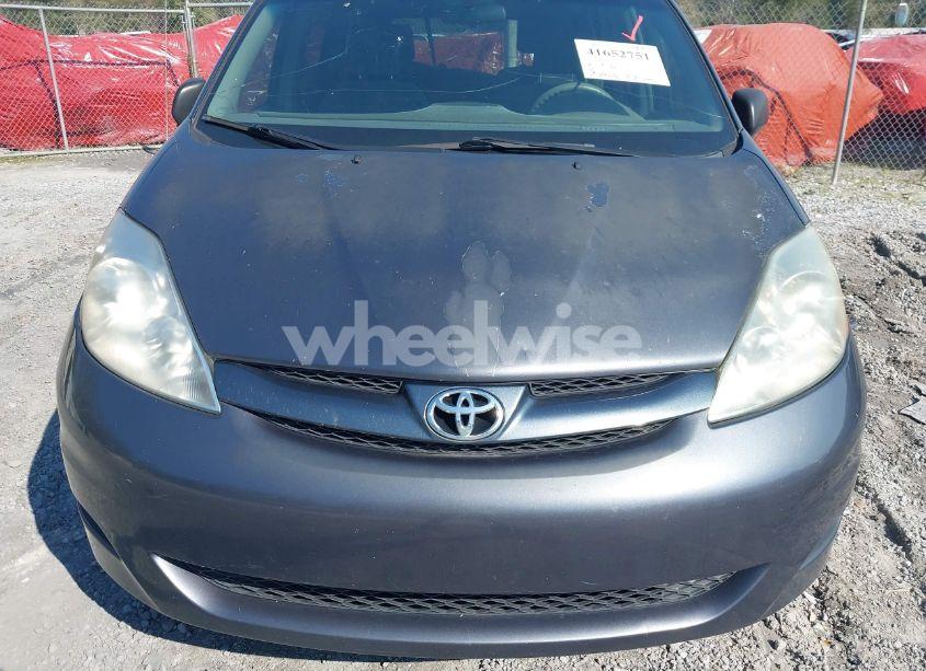 Photo 6 of 2006 Toyota Sienna LE (VIN 5TDZA23C16S417042)