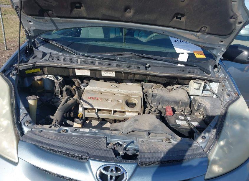 Photo 10 of 2006 Toyota Sienna LE (VIN 5TDZA23C16S428428)