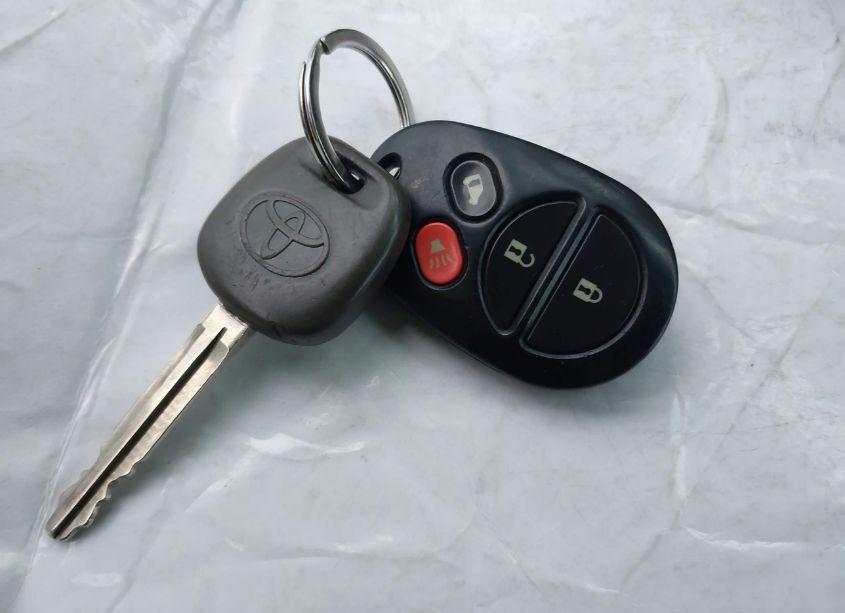 Photo 11 of 2006 Toyota Sienna LE (VIN 5TDZA23C16S443270)