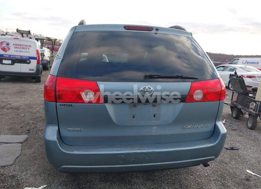 Photo 16 of 2006 Toyota Sienna CE (VIN 5TDZA23C16S455578)
