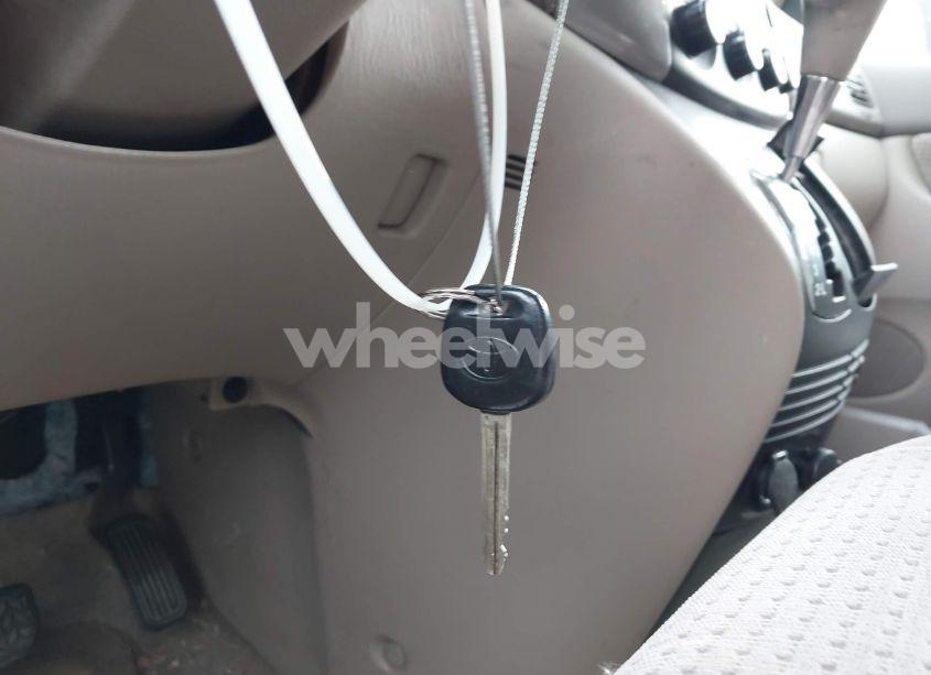 Photo 11 of 2006 Toyota Sienna LE (VIN 5TDZA23C16S483333)