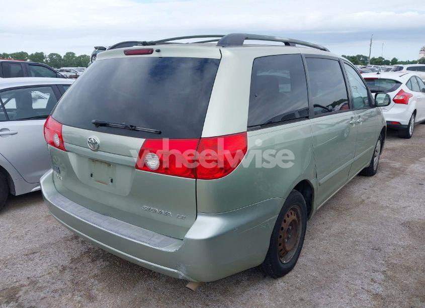 Photo 4 of 2006 Toyota Sienna LE (VIN 5TDZA23C16S483333)