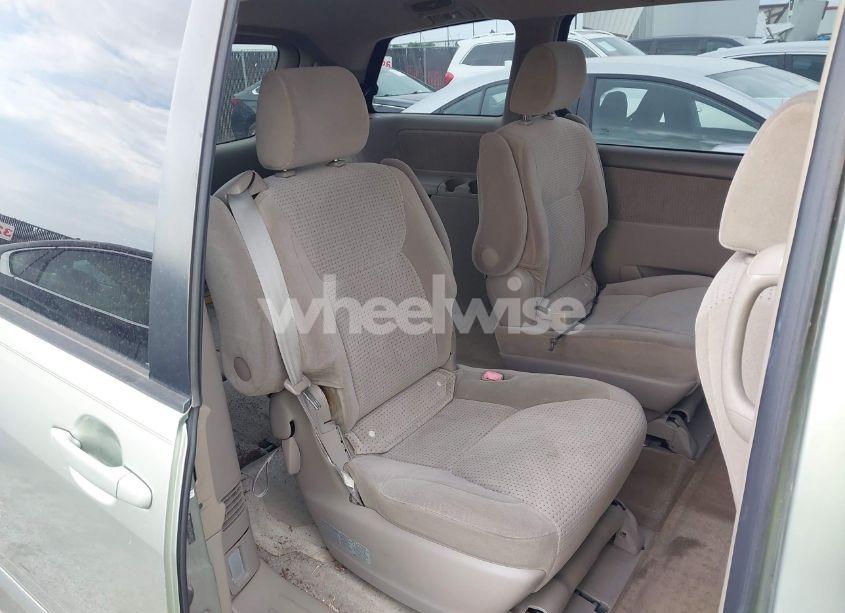 Photo 8 of 2006 Toyota Sienna LE (VIN 5TDZA23C16S483333)