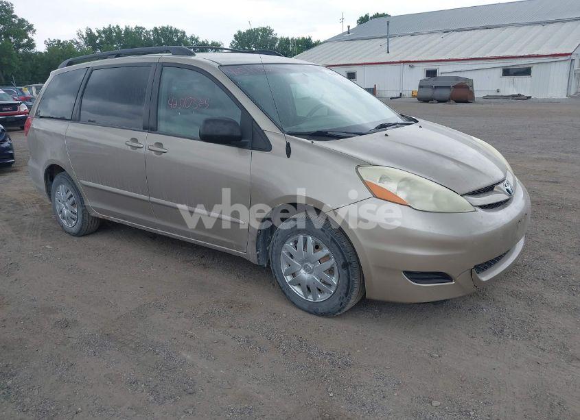 2006 Toyota Sienna LE (VIN 5TDZA23C16S491786) main photo