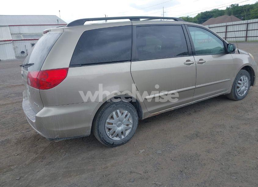Photo 4 of 2006 Toyota Sienna LE (VIN 5TDZA23C16S491786)