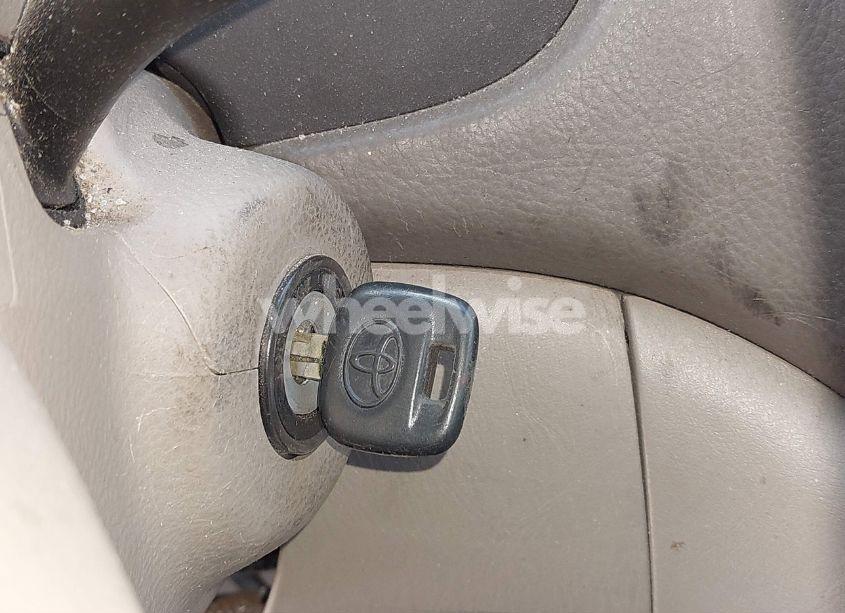Photo 11 of 2006 Toyota Sienna CE (VIN 5TDZA23C16S500373)