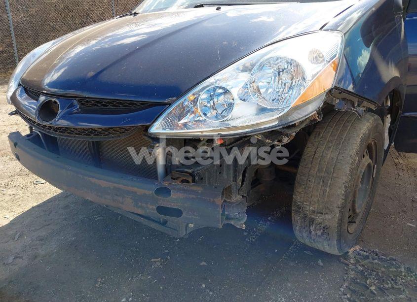 Photo 6 of 2006 Toyota Sienna CE (VIN 5TDZA23C16S500373)