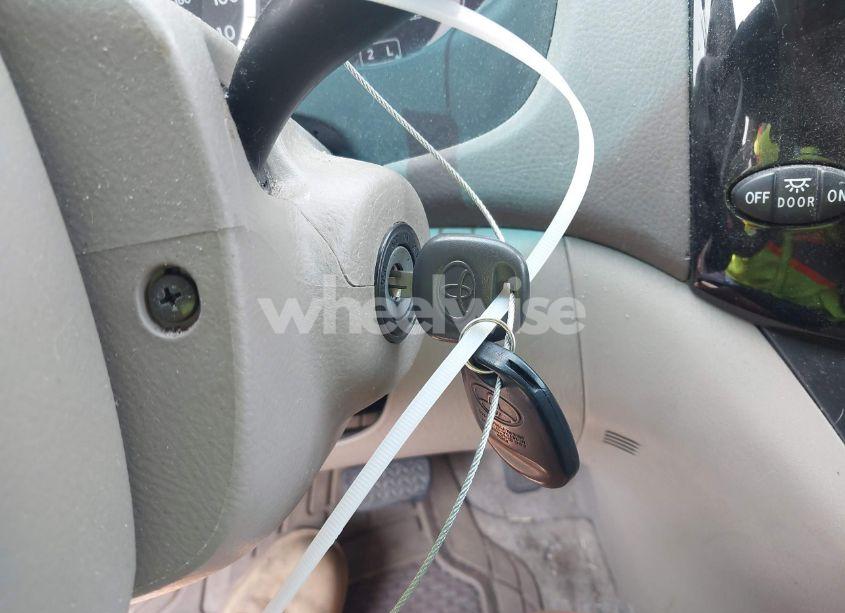 Photo 11 of 2004 Toyota Sienna LE (VIN 5TDZA23C24S030531)