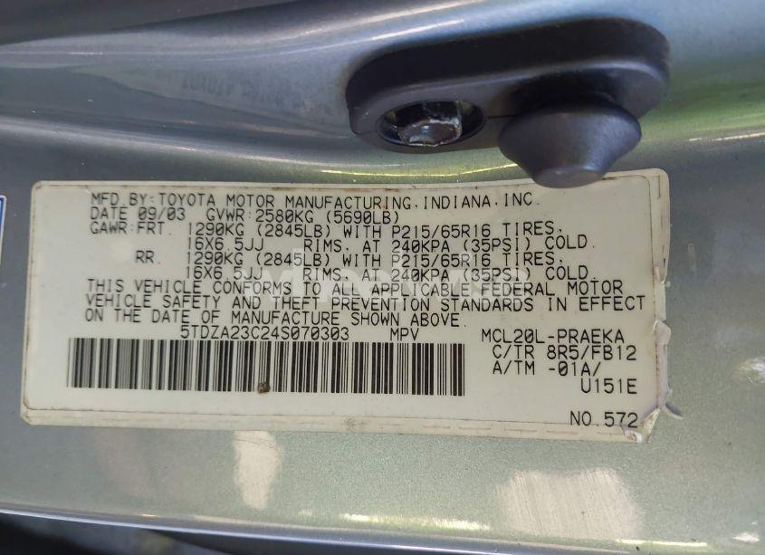 Photo 9 of 2004 Toyota Sienna LE (VIN 5TDZA23C24S070303)