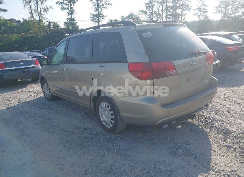 Photo 3 of 2004 Toyota Sienna LE (VIN 5TDZA23C24S072441)