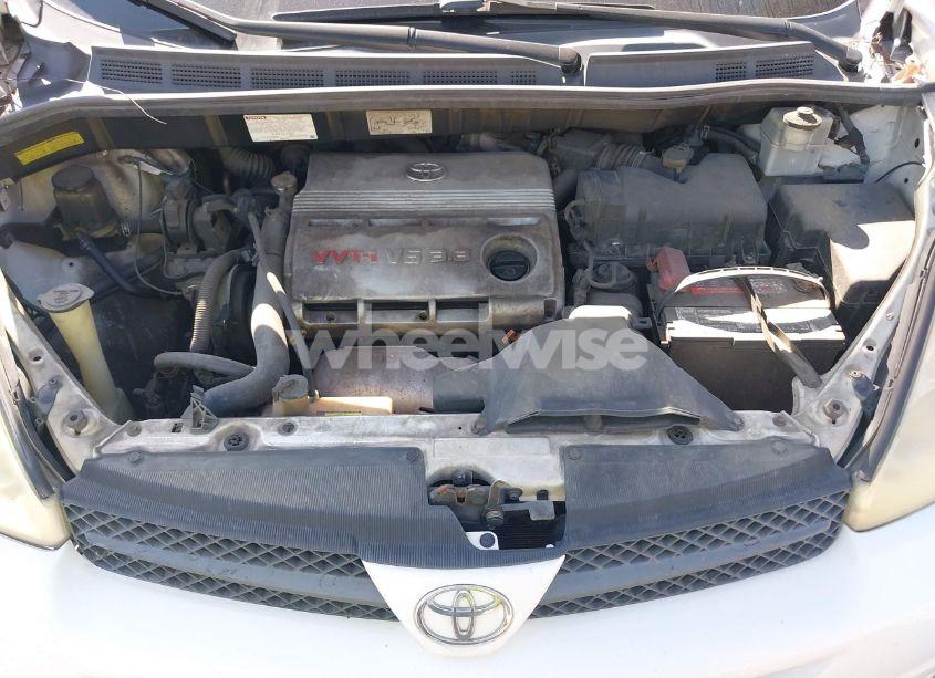 Photo 10 of 2004 Toyota Sienna CE (VIN 5TDZA23C24S086551)