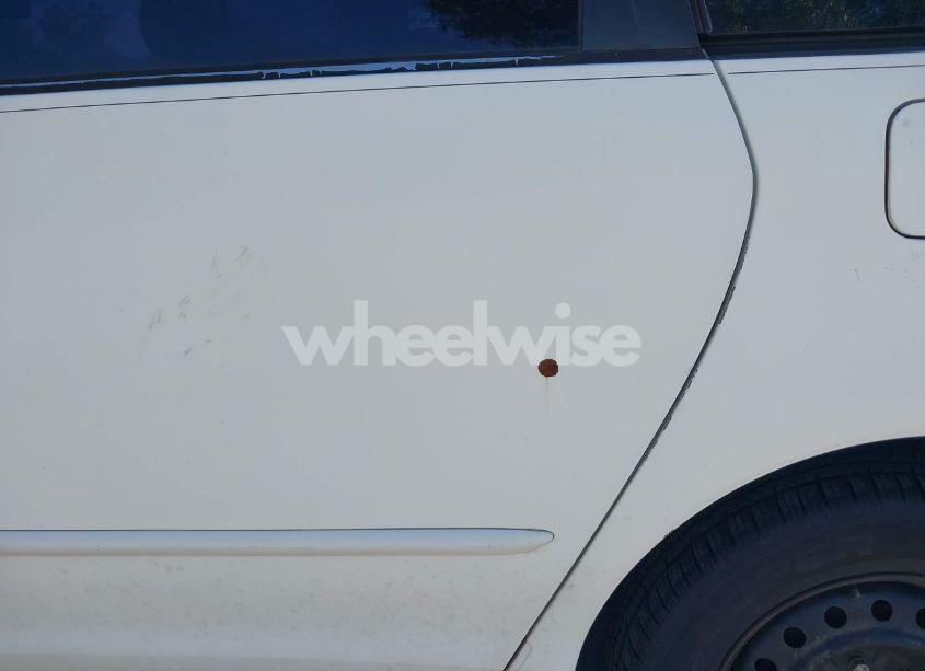 Photo 13 of 2004 Toyota Sienna CE (VIN 5TDZA23C24S086551)