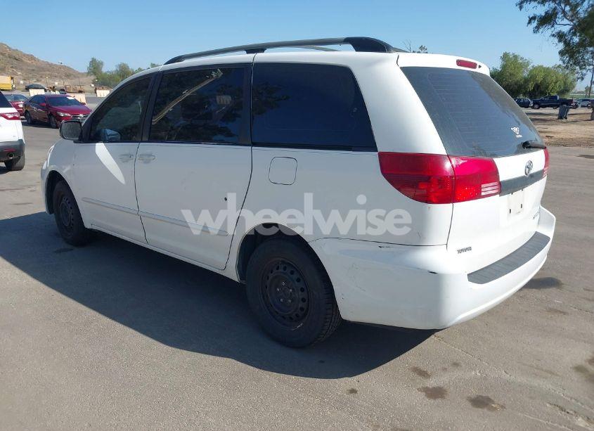 Photo 3 of 2004 Toyota Sienna CE (VIN 5TDZA23C24S086551)