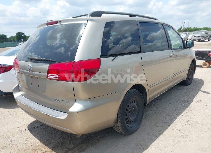 Photo 4 of 2004 Toyota Sienna LE (VIN 5TDZA23C24S087828)