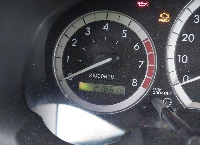 Photo 7 of 2004 Toyota Sienna LE (VIN 5TDZA23C24S117569)