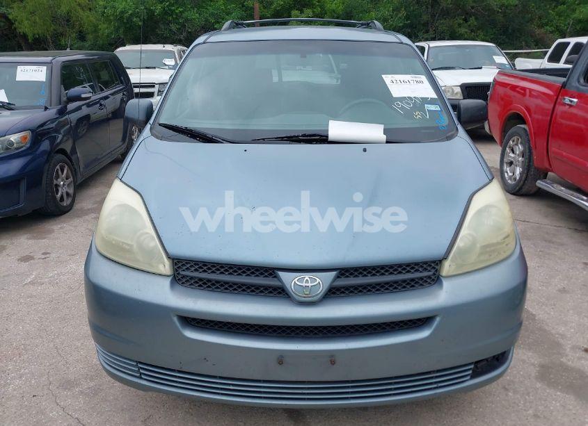 Photo 6 of 2004 Toyota Sienna LE (VIN 5TDZA23C24S190473)