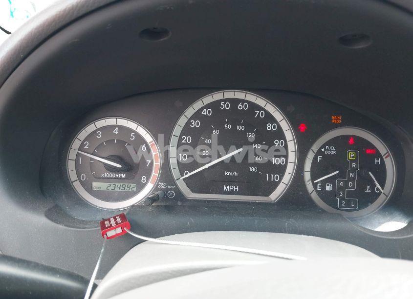 Photo 7 of 2004 Toyota Sienna LE (VIN 5TDZA23C24S190473)