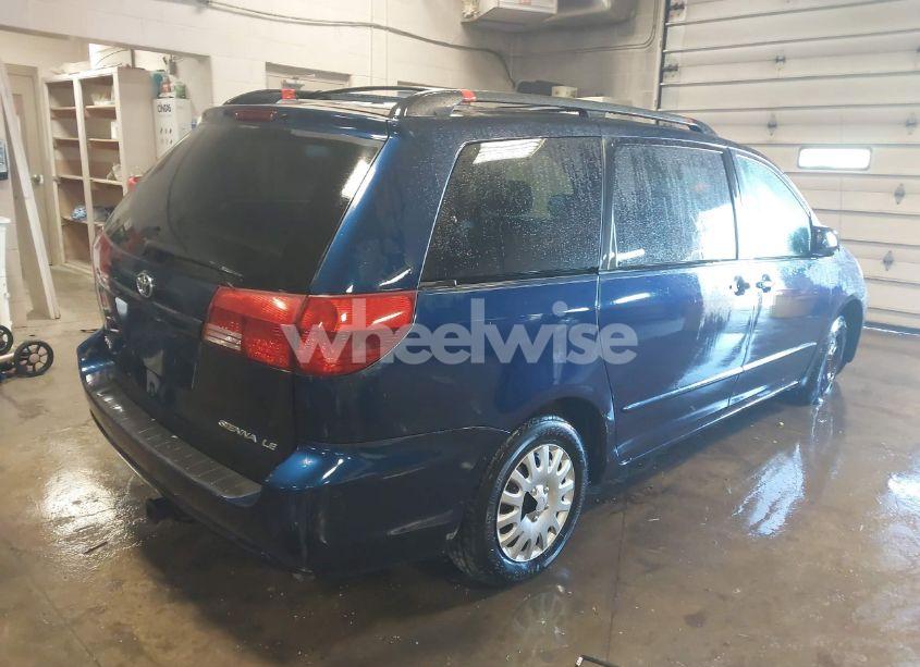 Photo 4 of 2005 Toyota Sienna LE (VIN 5TDZA23C25S225482)