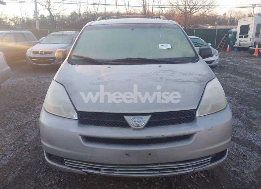 Photo 6 of 2005 Toyota Sienna LE (VIN 5TDZA23C25S227457)