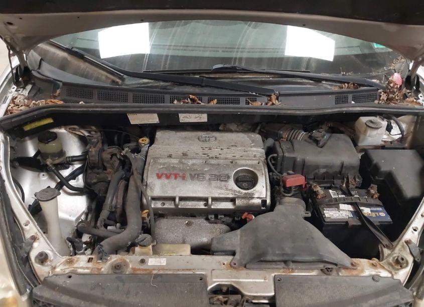 Photo 10 of 2005 Toyota Sienna LE (VIN 5TDZA23C25S247238)