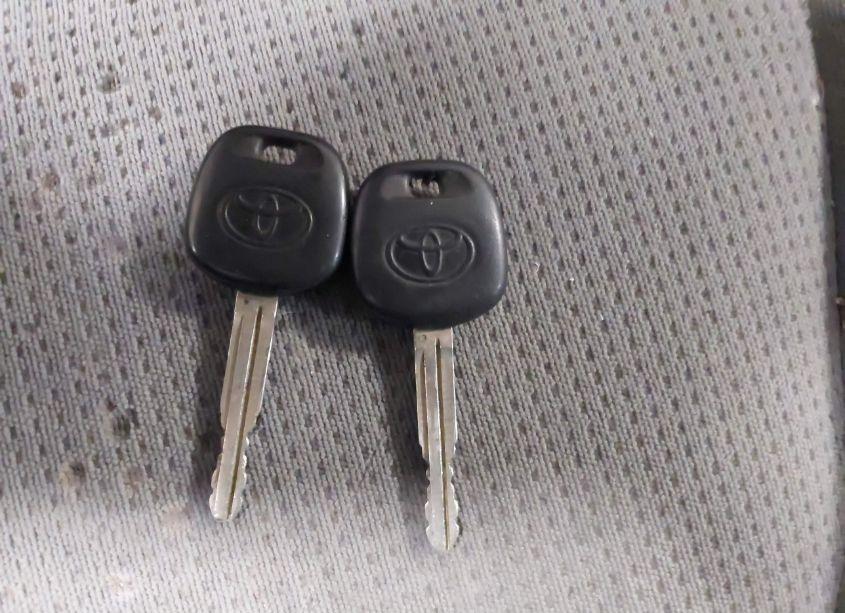 Photo 11 of 2005 Toyota Sienna LE (VIN 5TDZA23C25S247238)