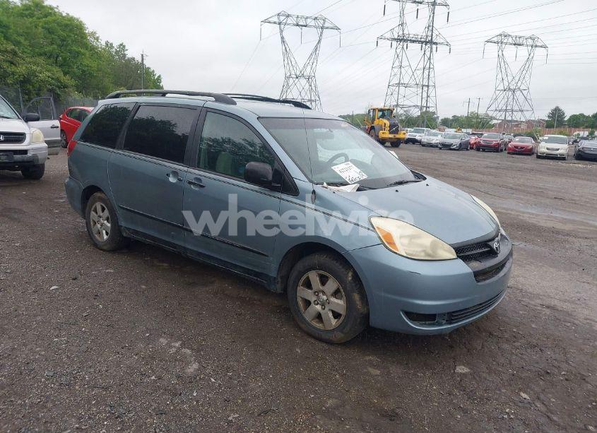 2005 Toyota Sienna LE (VIN 5TDZA23C25S248714) main photo