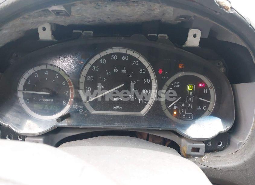 Photo 7 of 2005 Toyota Sienna LE (VIN 5TDZA23C25S248714)