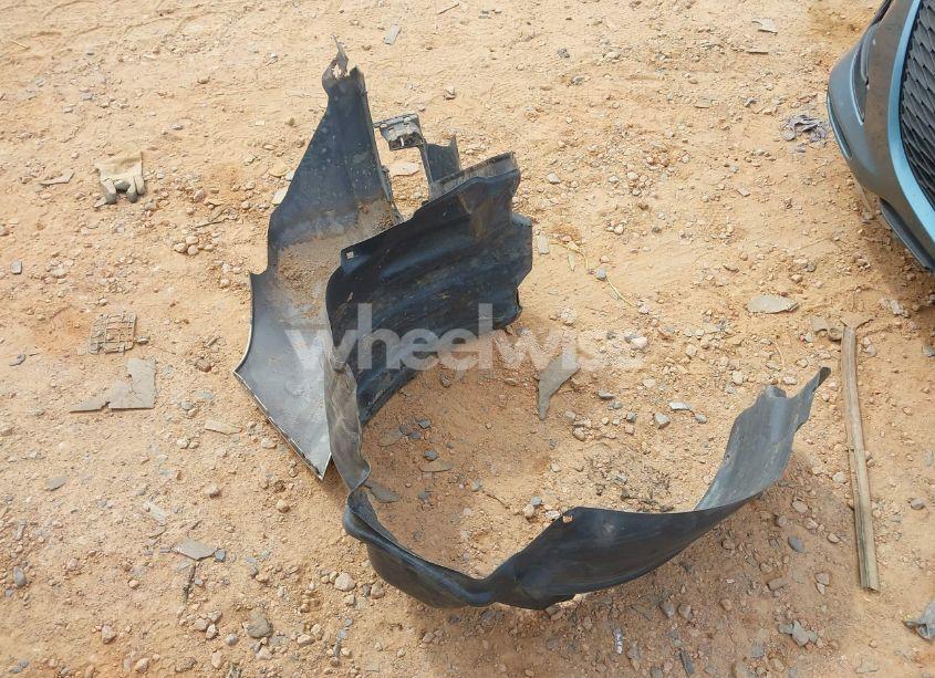 Photo 12 of 2005 Toyota Sienna LE (VIN 5TDZA23C25S256778)