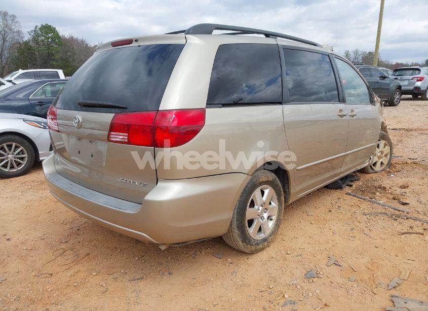 Photo 4 of 2005 Toyota Sienna LE (VIN 5TDZA23C25S256778)