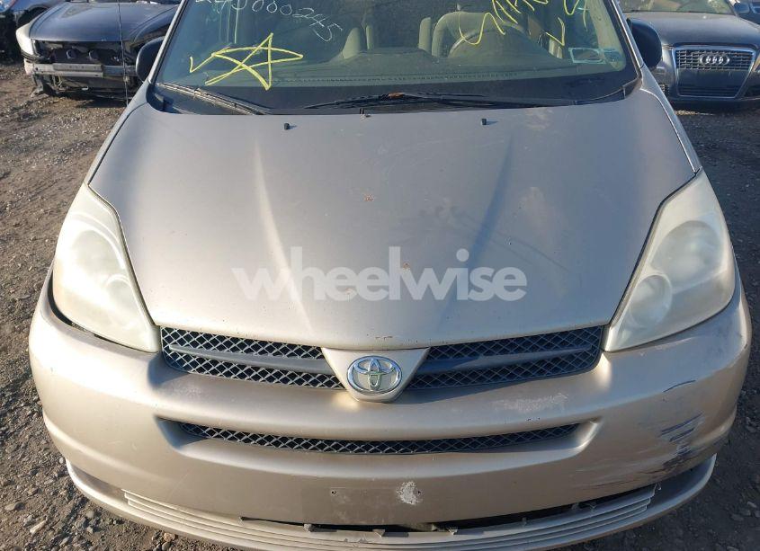 Photo 10 of 2005 Toyota Sienna LE (VIN 5TDZA23C25S276173)