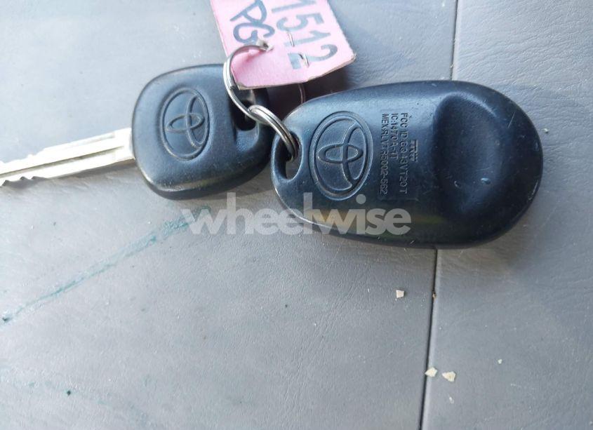 Photo 11 of 2005 Toyota Sienna LE (VIN 5TDZA23C25S278991)