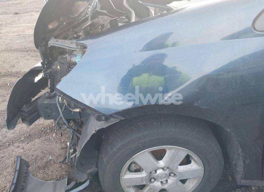 Photo 6 of 2005 Toyota Sienna LE (VIN 5TDZA23C25S286668)