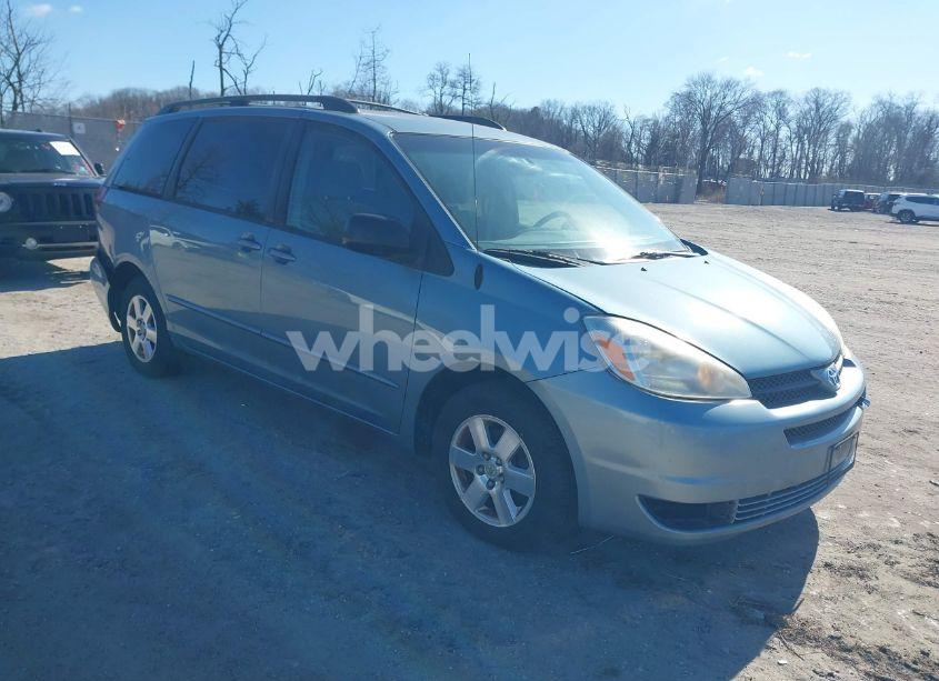 2005 Toyota Sienna LE (VIN 5TDZA23C25S291854) main photo