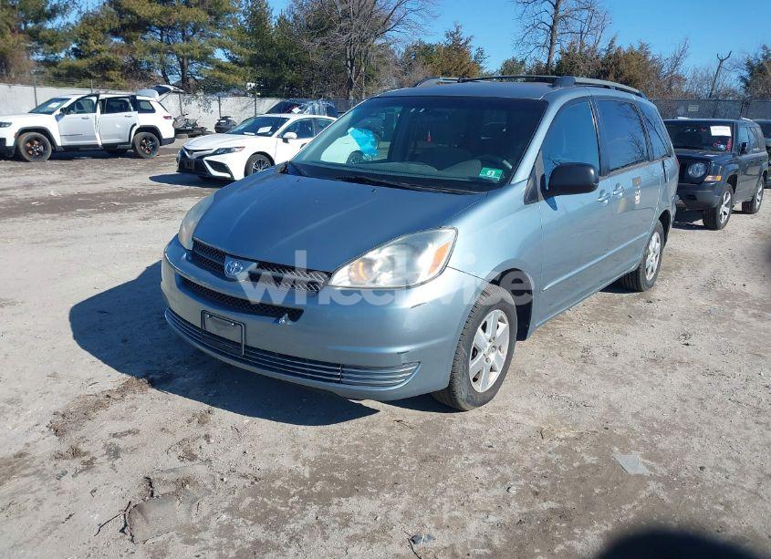 Photo 2 of 2005 Toyota Sienna LE (VIN 5TDZA23C25S291854)