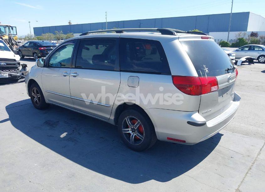 Photo 3 of 2005 Toyota Sienna LE (VIN 5TDZA23C25S301363)